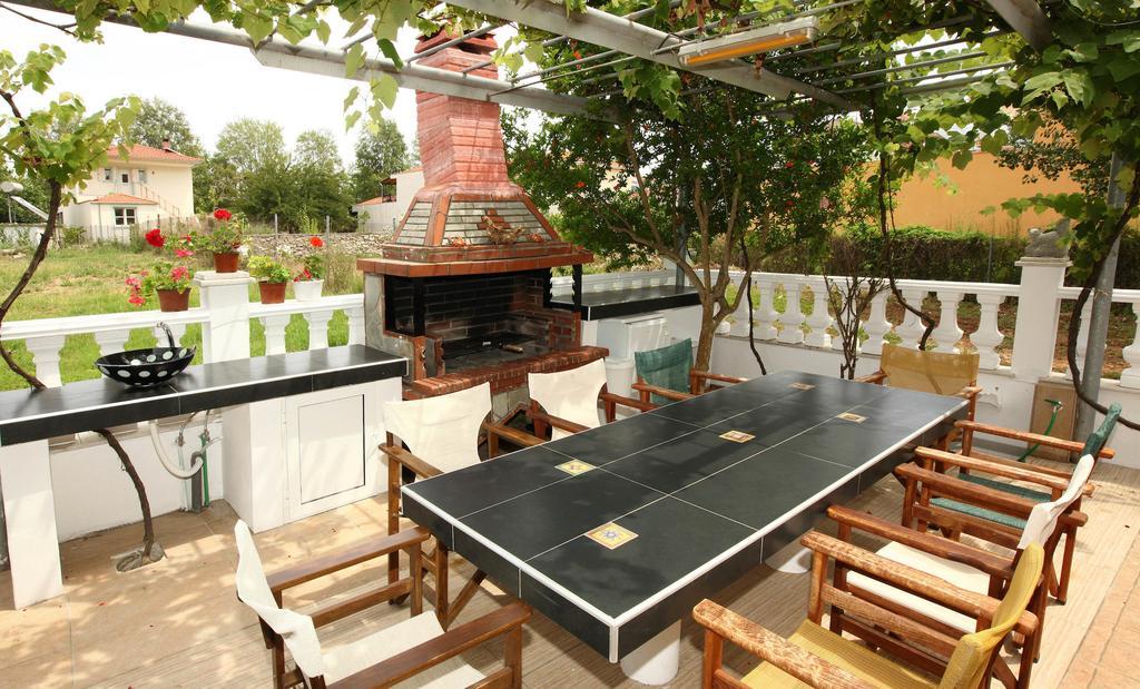 כריסי אמודיה Nereids Apartments And Studios חדר תמונה