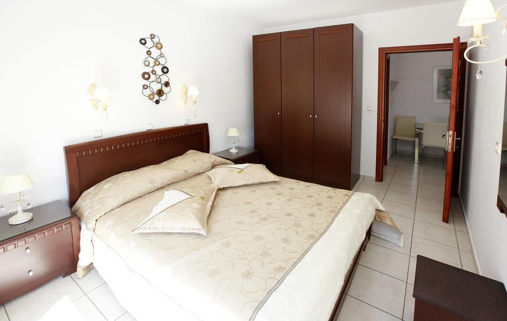 כריסי אמודיה Nereids Apartments And Studios מראה חיצוני תמונה